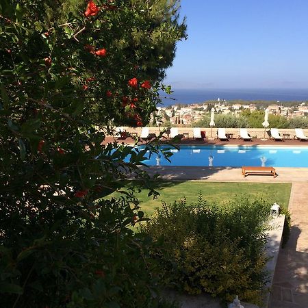 Xenon Estate Villa Spetses Town ภายนอก รูปภาพ