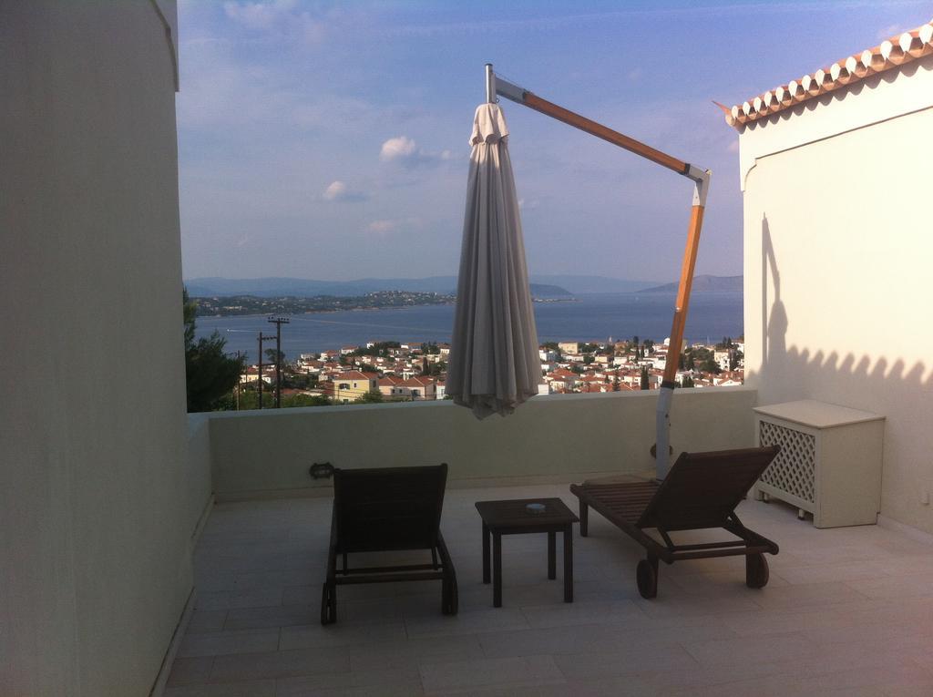 Xenon Estate Villa Spetses Town ภายนอก รูปภาพ