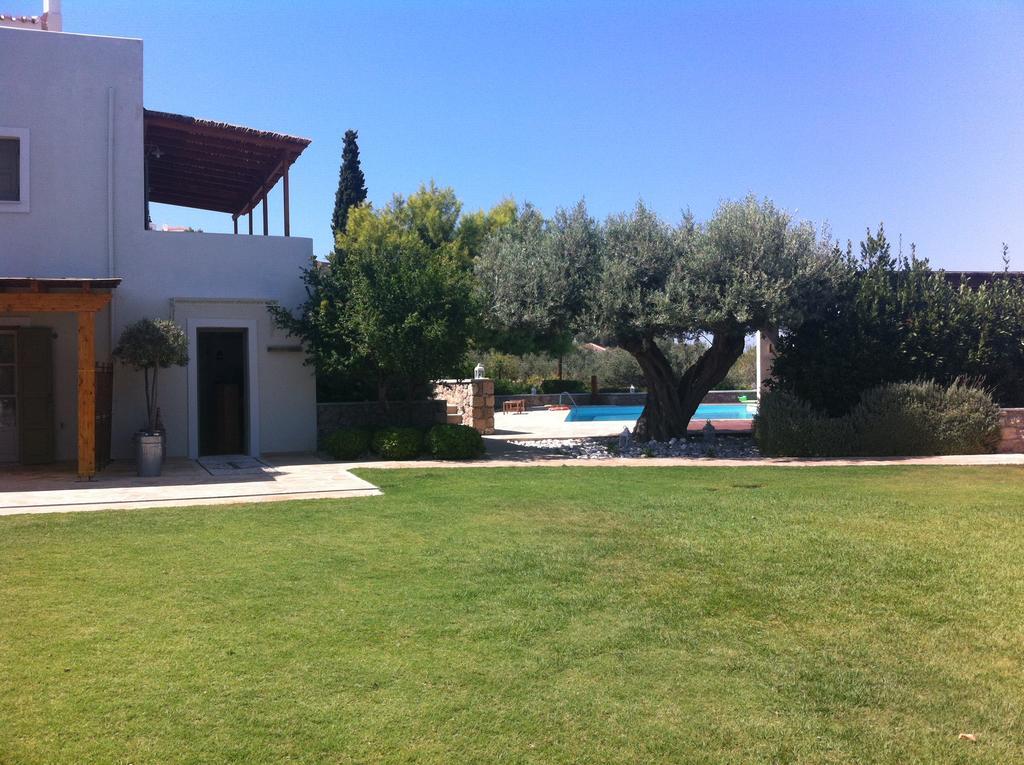 Xenon Estate Villa Spetses Town ภายนอก รูปภาพ