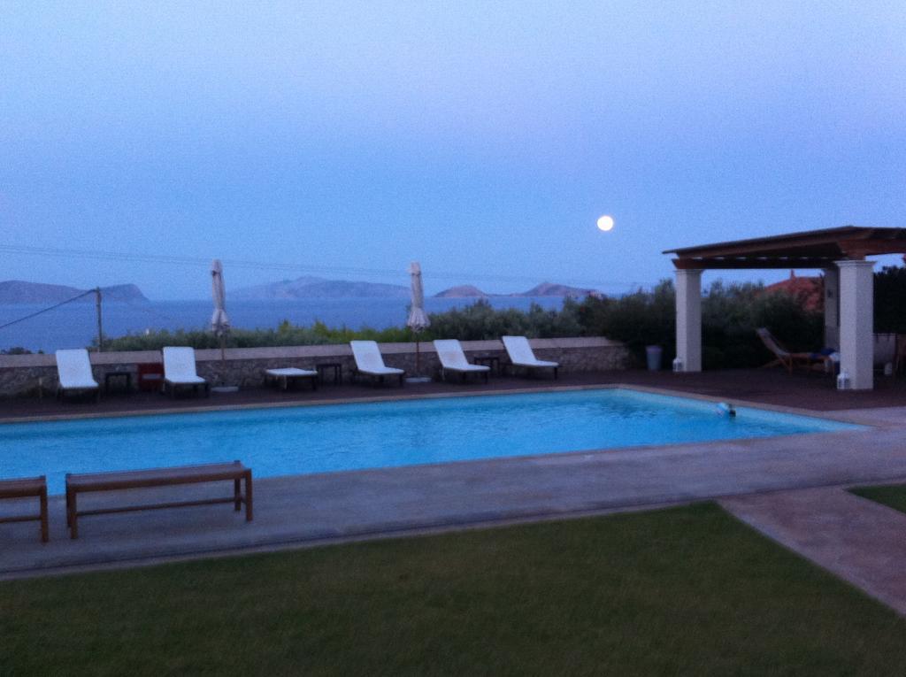 Xenon Estate Villa Spetses Town ภายนอก รูปภาพ