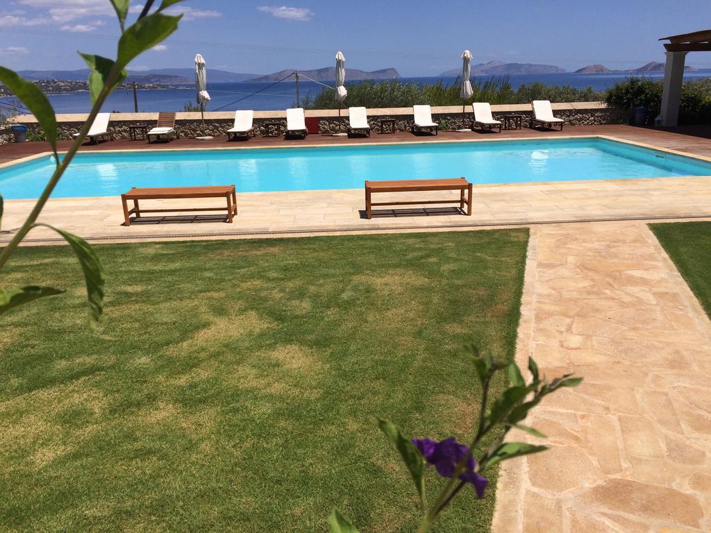 Xenon Estate Villa Spetses Town ภายนอก รูปภาพ